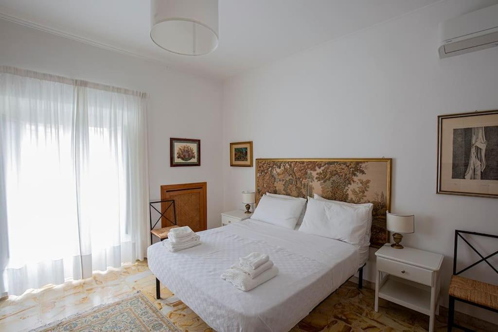 Dimora Al Colosseo, 2 Bedrooms Rome Exterior photo