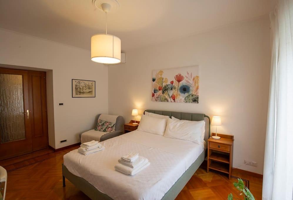 Dimora Al Colosseo, 2 Bedrooms Rome Exterior photo